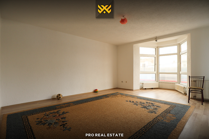 Shtëpi 700m² në #shitje në medrese. (2)