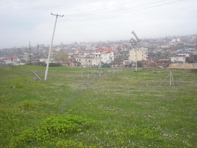 Terreno en venta en rrashbull, durres