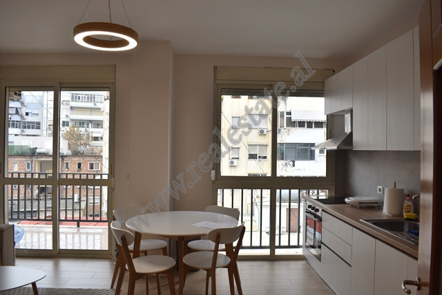 Appartement une chambre à louer près du centre de Tirana, albanie