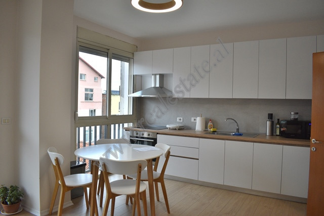 Appartement une chambre à louer près du centre de Tirana, albanie