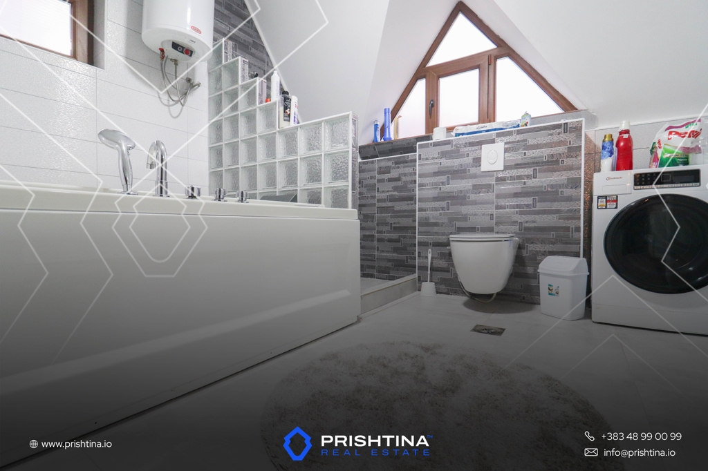 Villa in vendita 220m² a brezovicë