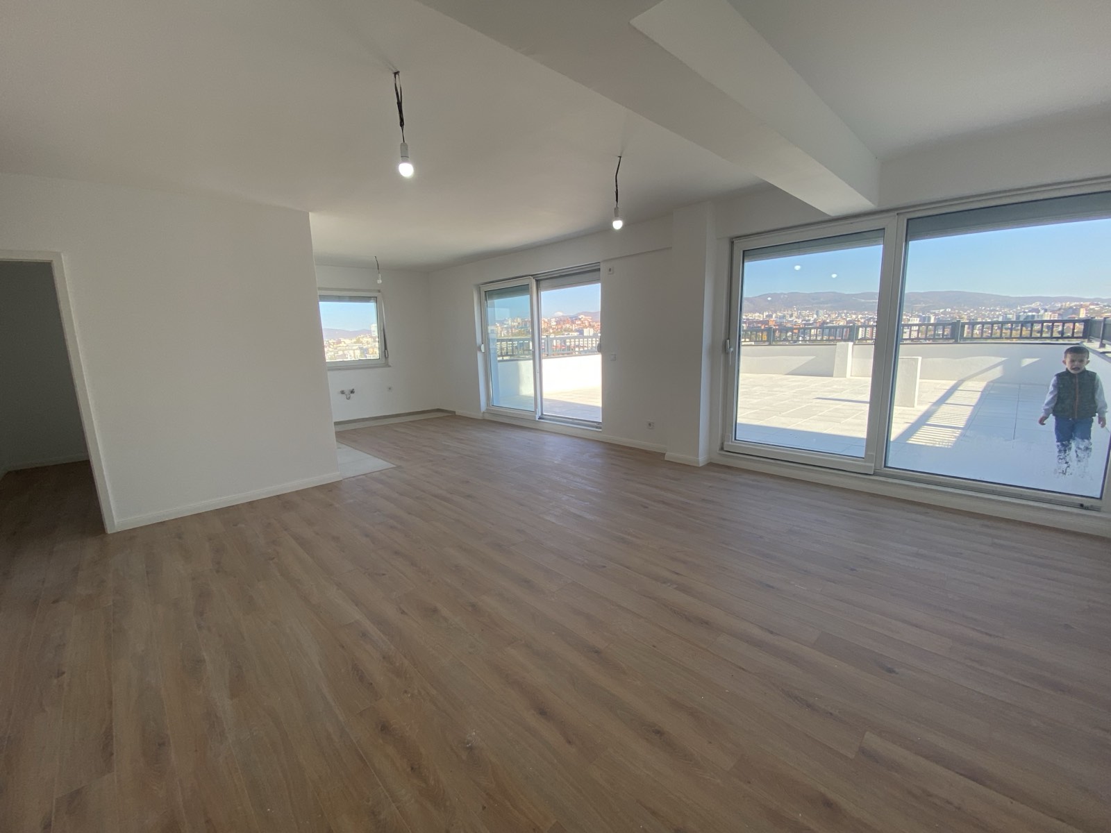 Penthouse 3+1 në shitje Prishtina e Re