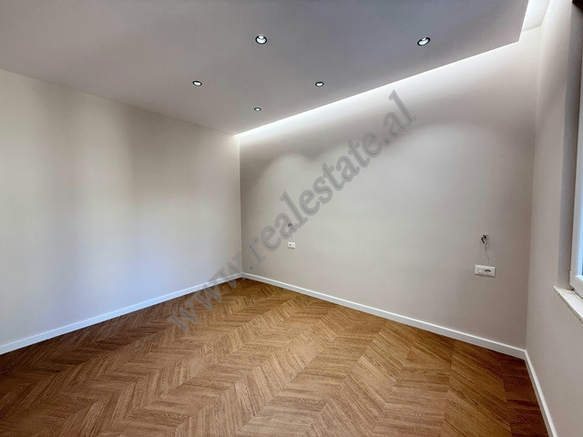 Apartament me dy dhoma gjumi për shitje në zonën myslym shyri, në Tiranë, shqipëri