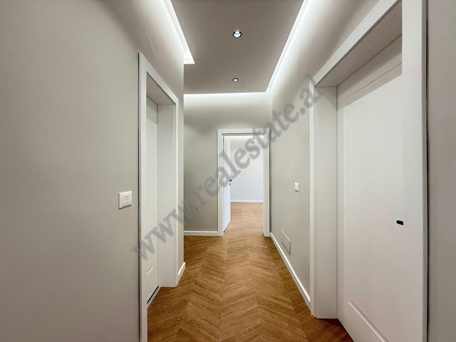 Apartament me dy dhoma gjumi për shitje në zonën myslym shyri, në Tiranë, shqipëri