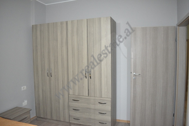 Apartamento de dos habitaciones en alquiler cerca del área de Ali Demi en Tirana, albania (8)
