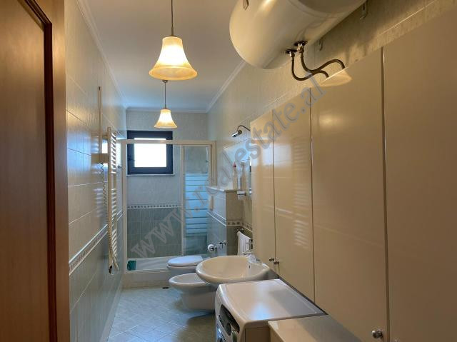 Apartament me një dhomë gjumi për qira në rrugën faik konica në Tiranë, shqipëri