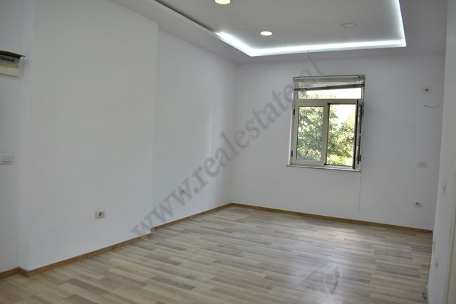 Office space for rent in abdyl frasheri street, in Tirana, albania (3)