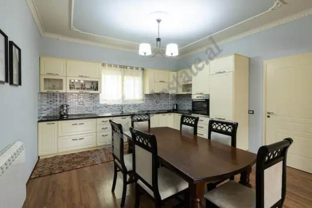 Villa moderne à vendre dans la zone de shiroka à shkoder, albanie