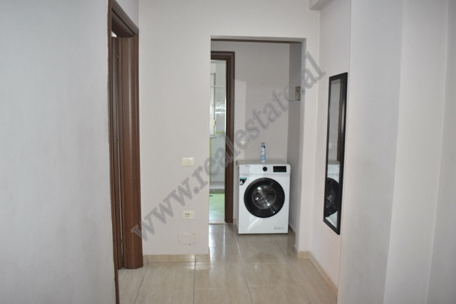 Einzimmerwohnung zum verkauf in der nähe der pjeter budi straße in Tirana, albanien (7)