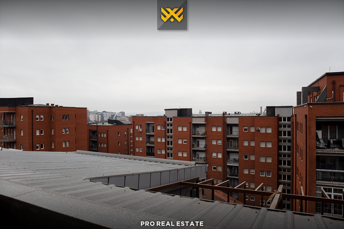Apartamento duplex 115m² + 26m² para #venda em lagjen e spitalit.