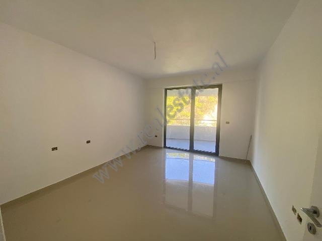 Apartamento de dois quartos à venda na área currilat em durres, albânia (3)