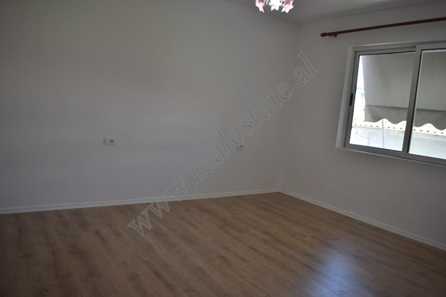 Einzimmerwohnung zum verkauf in der nähe der dibra-straße, in Tirana, albanien (6)