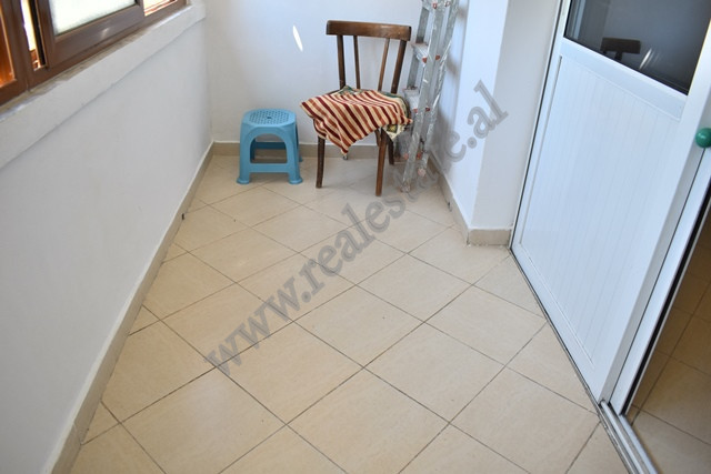 Einzimmerwohnung zum verkauf in der nähe der dibra-straße, in Tirana, albanien (7)