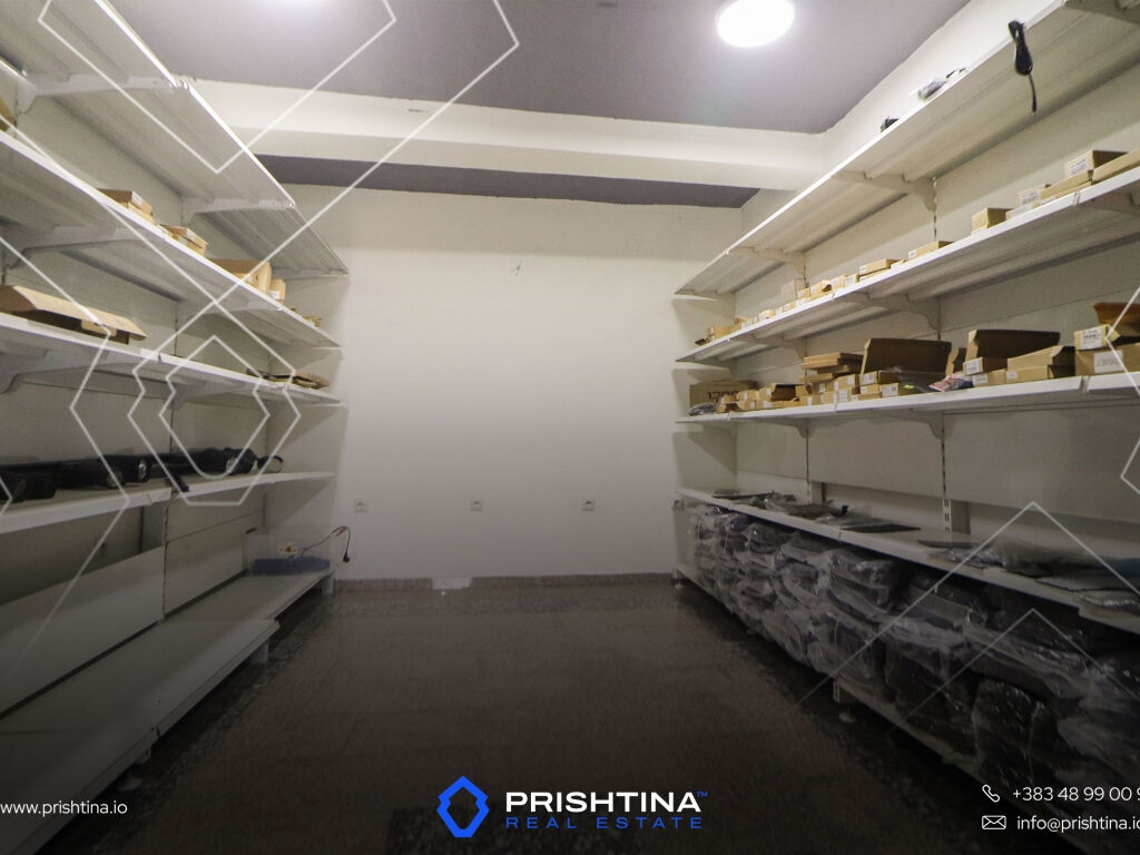 Local en venta 46.5m² en ulpianë