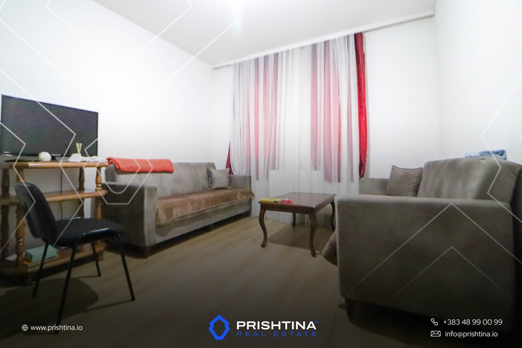 Gasonjerë në shitje 33m² në Tophane (7)