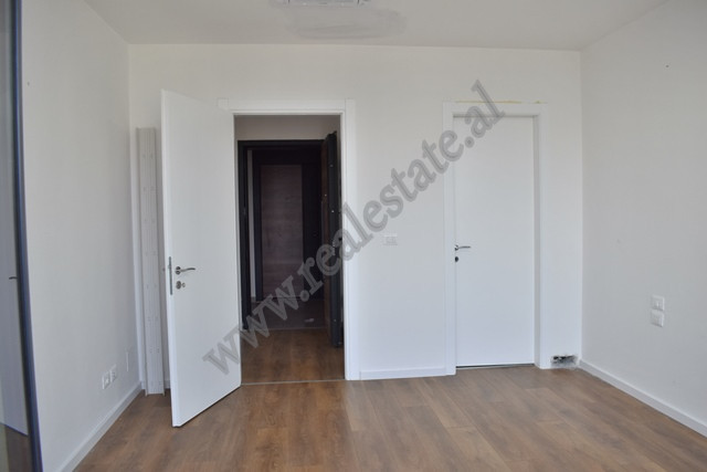 Office space for rent at lake view residence in Tirana, albania (7)