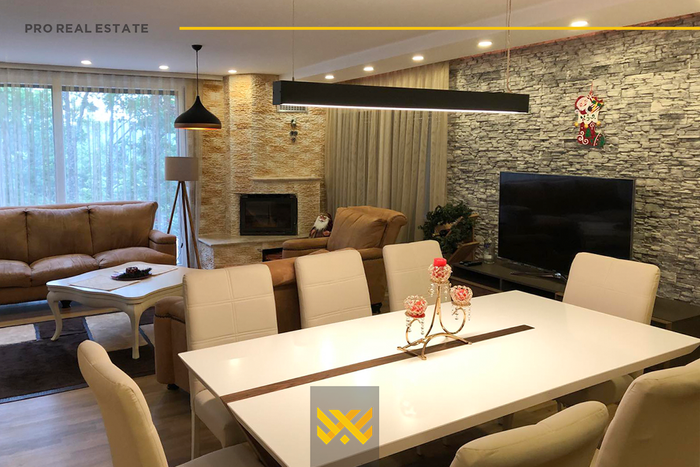 Haus 240m² zu verkaufen in makresh i poshtëm. (3)