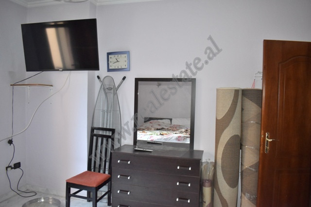 Appartement de deux chambres à vendre près du quartier vasil shanto à Tirana, albanie (7)