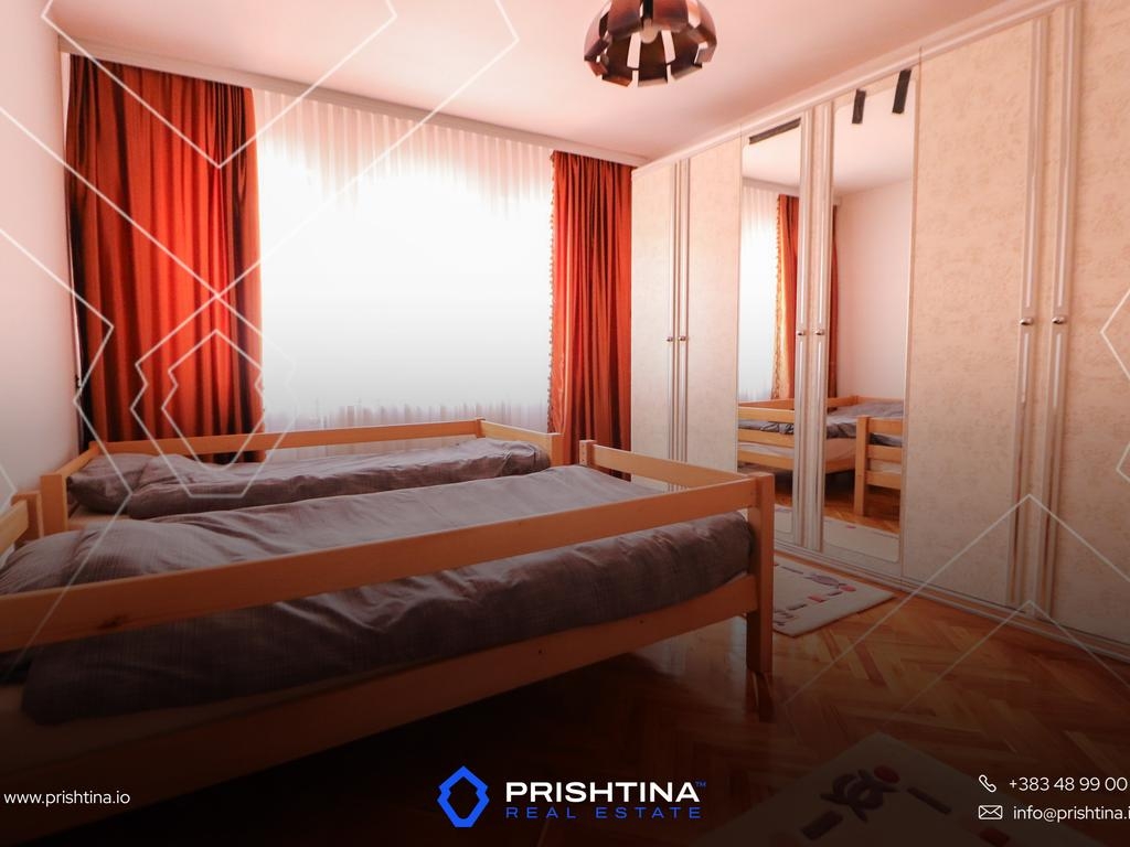 Shtëpi me qira 220m² në sofali