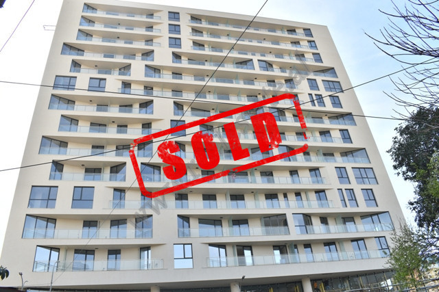 Apartamento de dois quartos à venda na rua mine peza em Tirana, albânia
