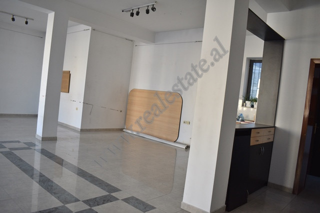 Bürofläche zur miete im zentrum von Tirana, albanien (5)