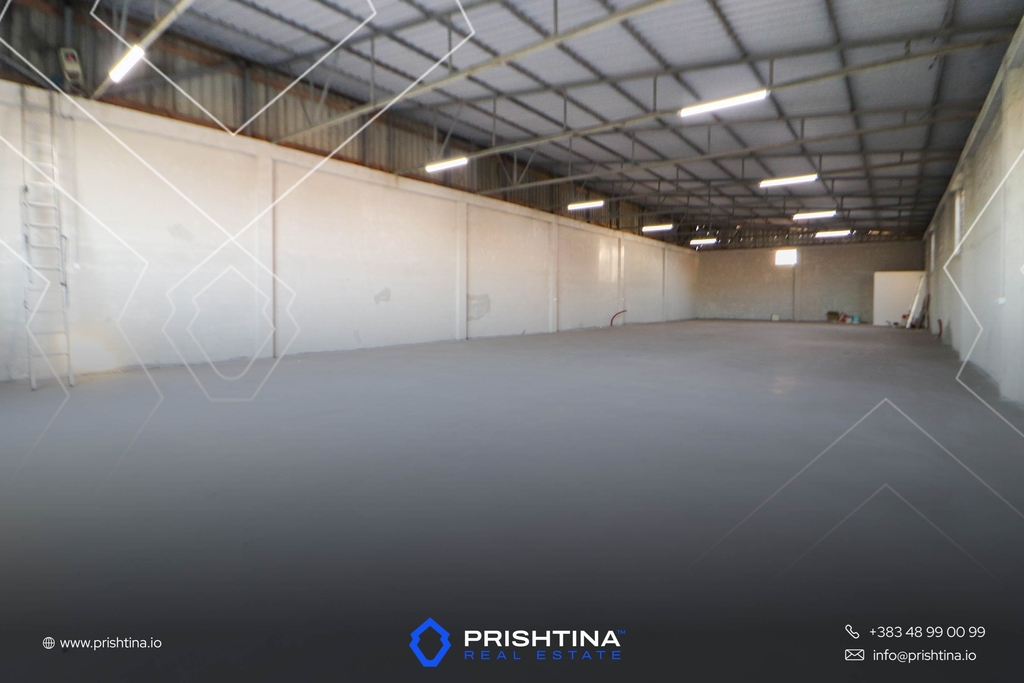 Property for rent 350 square meters in Obiliq
