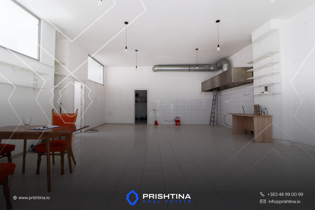 Gewerbefläche zur miete 100 quadratmeter + 20 quadratmeter balkon an rruga b (7)