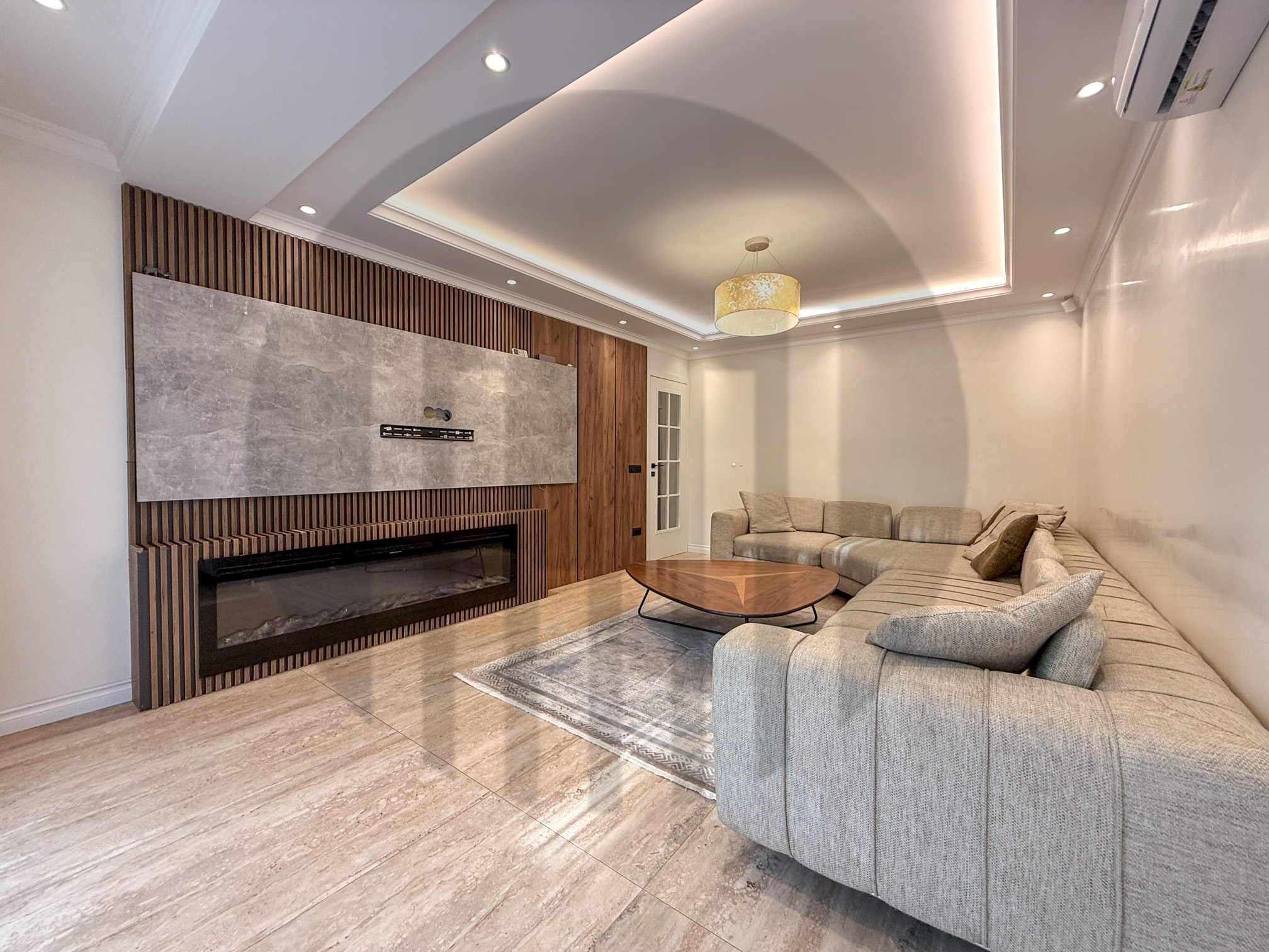 Apartamento con 1 habitación + estudio en venta en el barrio de Ulpiana