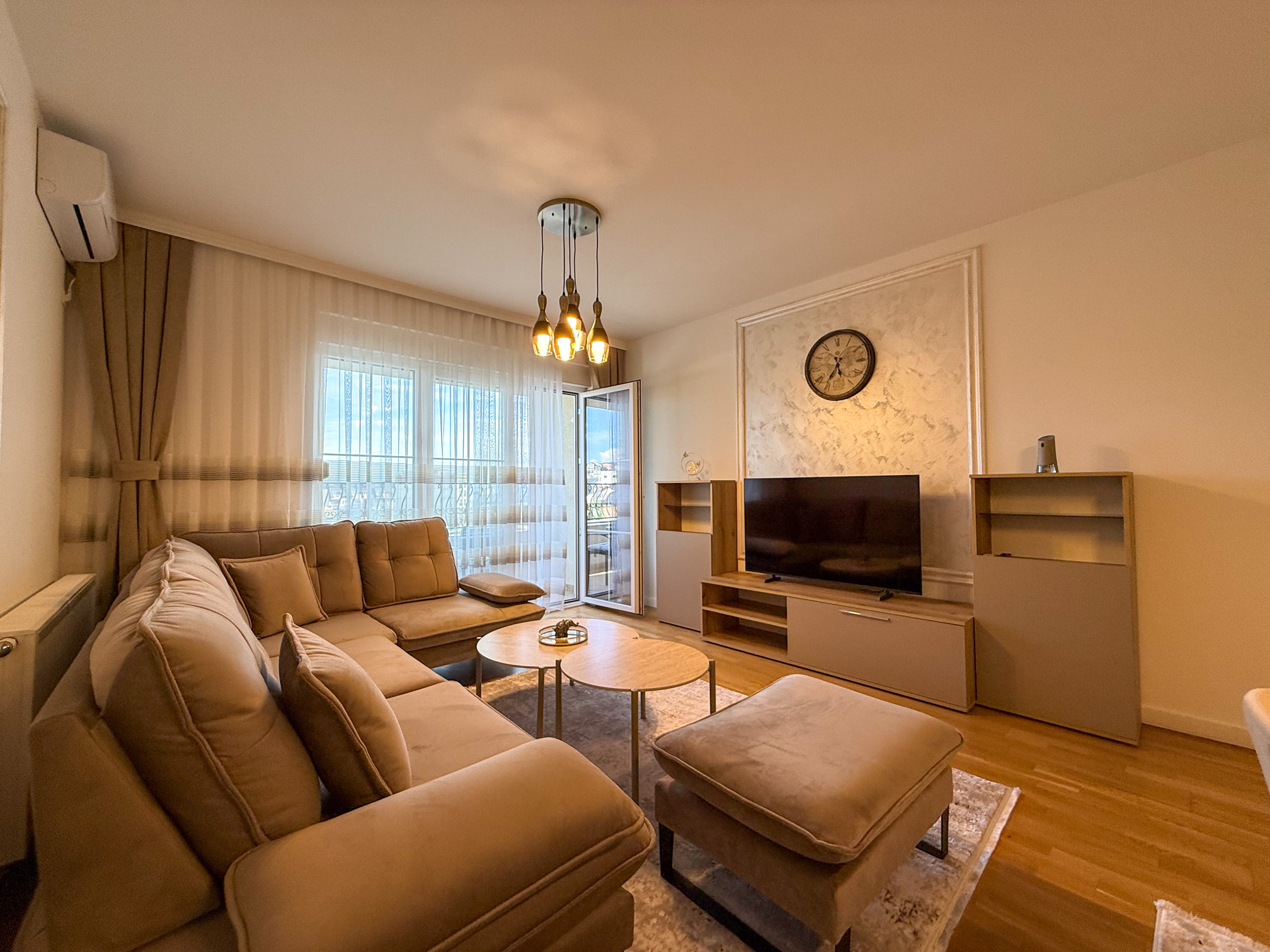 Apartment with 2 bedrooms for rent in Aktash neighborhood