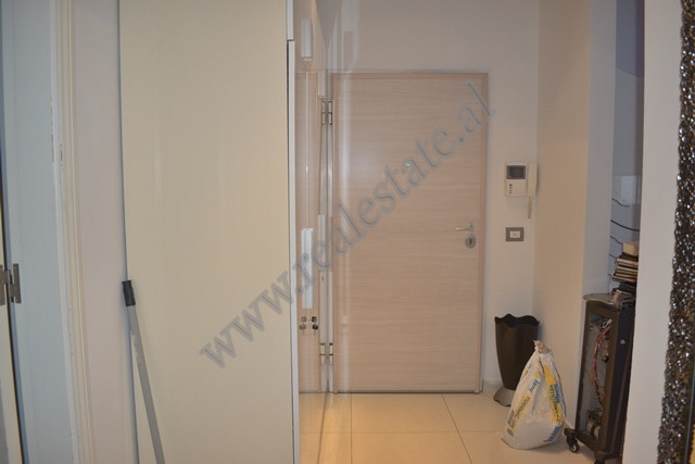 Bürofläche zur miete in der nähe der myslym shyri straße in Tirana, albanien (8)