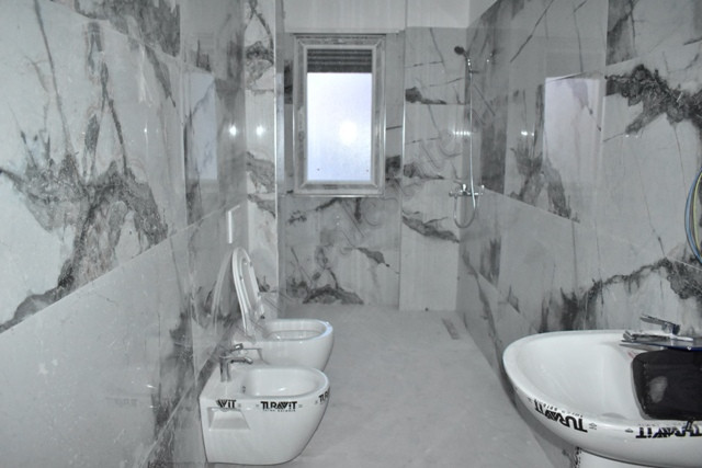 Zwei-zimmer-wohnung zum verkauf im kamez-gebiet, albanien (6)