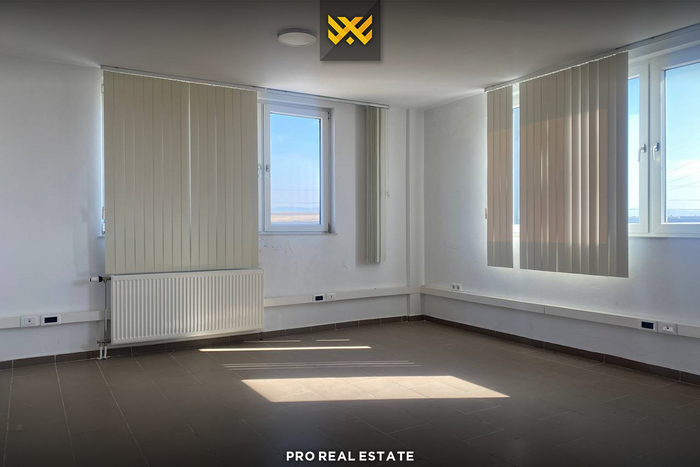 Armazém de 1800m² para alugar em Çagllavicë. (2)