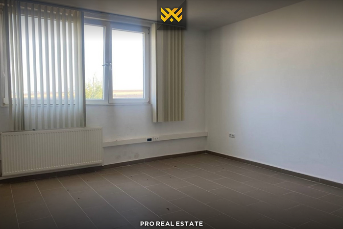 Armazém de 1800m² para alugar em Çagllavicë. (3)