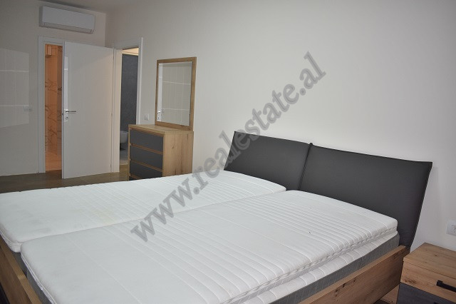 Apartamento de três quartos à venda na área fusha aviacionit em Tirana