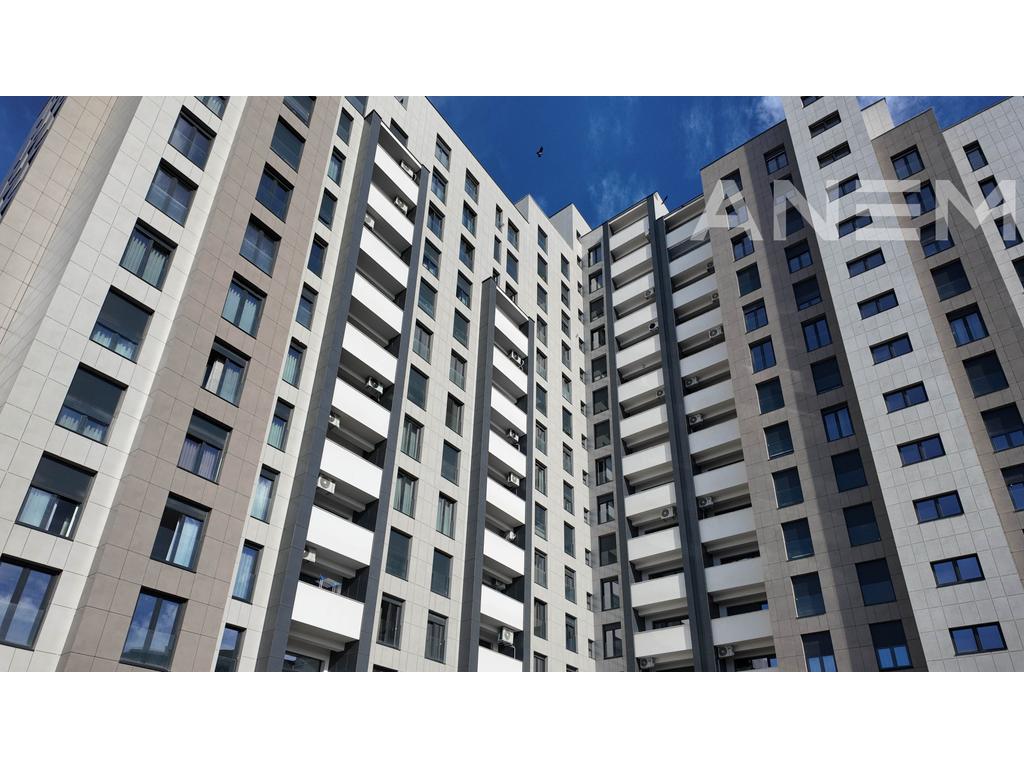 Penthouse à venda 127m² + 73m² de terraço em Bregu i Diellit