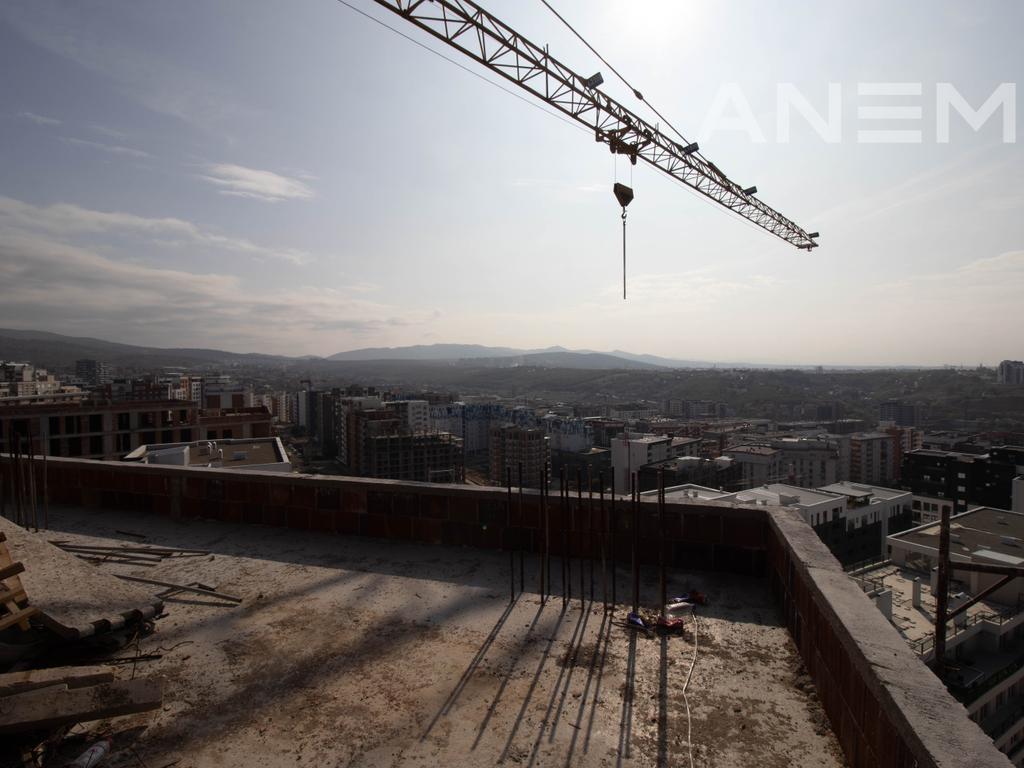 Penthouse à vendre 164,2m² + 139m² de terrasse à mat 1