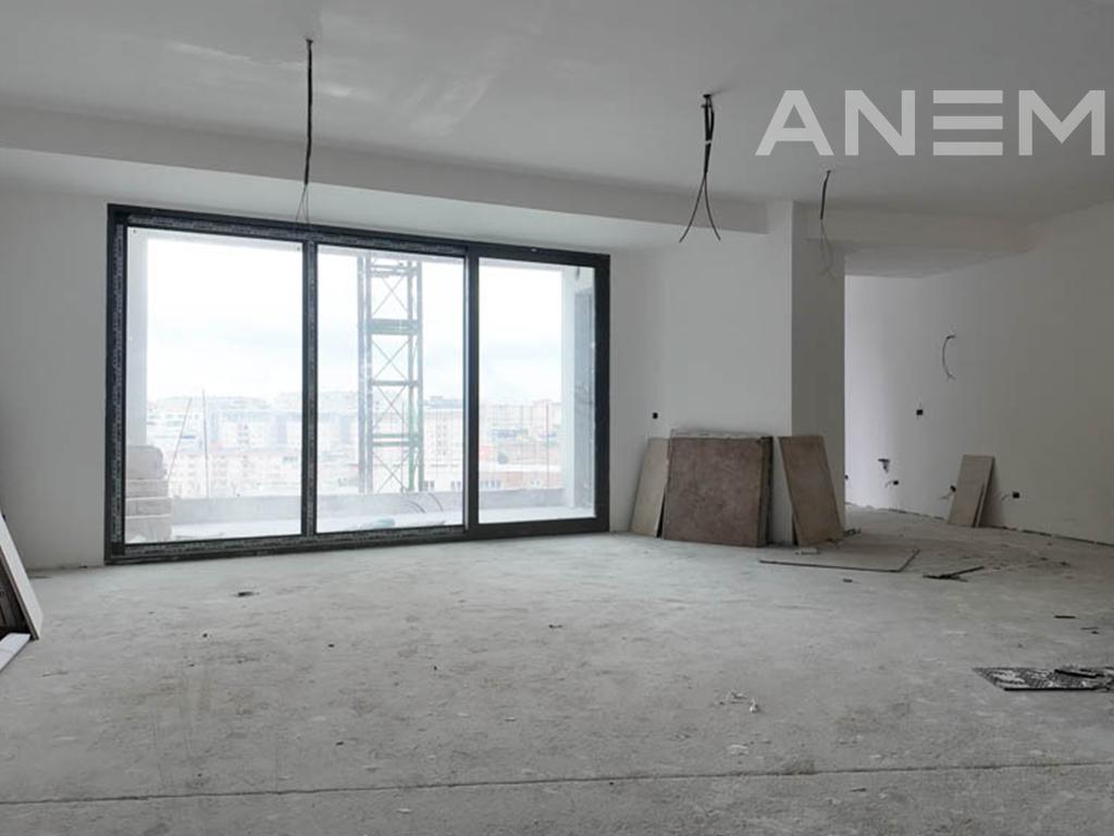 Apartamento en venta 157.3m² en el barrio Lakrishtë