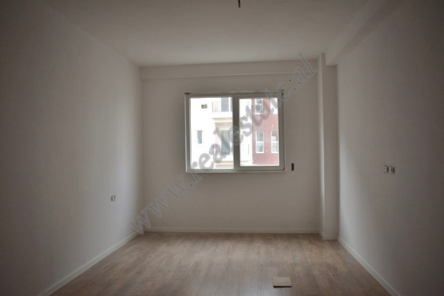 Appartamento con due camere da letto in vendita in via dritan hoxha a Tirana, albania (3)