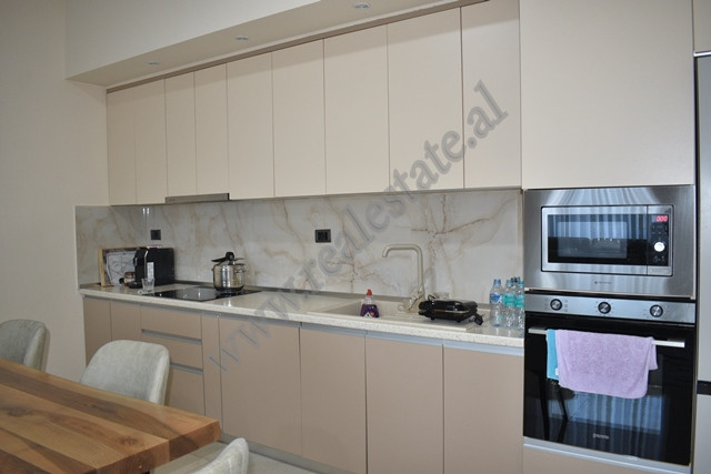 Villa de dos pisos en venta cerca de la zona de kamza en Tirana (6)