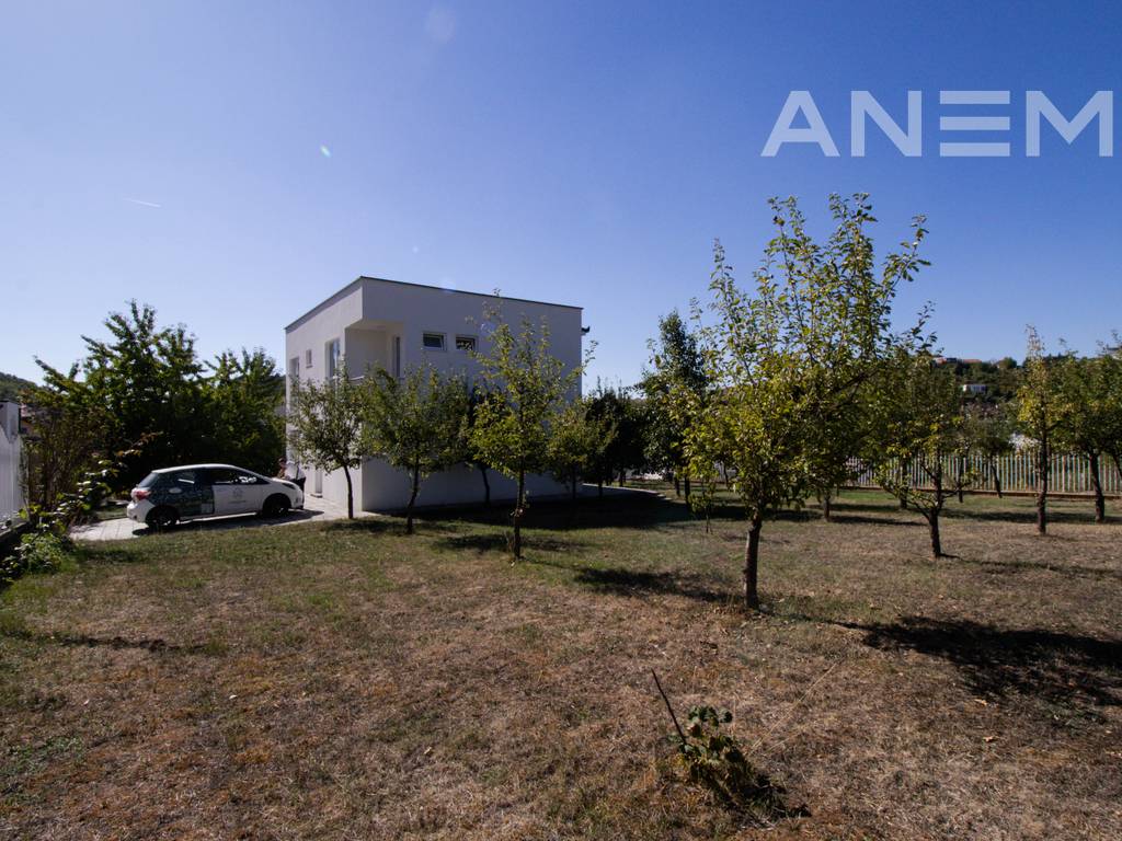 Casa para alugar com 4 quartos no bairro sofalia