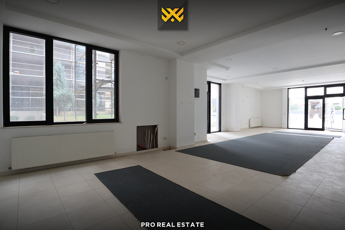 Lokal 114,7m² zum #verkauf im lagjen e spitalit.