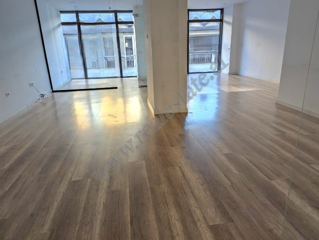 Commercial space for rent at nobis center in Tirana, albania (3)