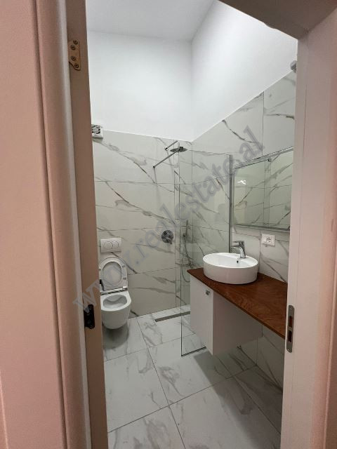 Appartement une chambre à vendre près de l'hôtel adriatik, à Durrës, albanie