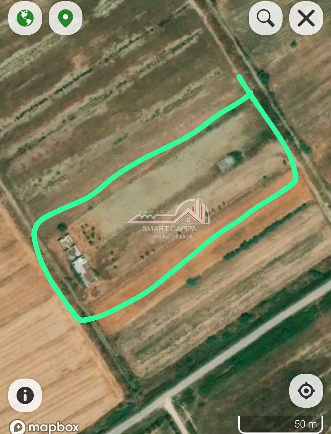 Terrain agricole à vendre avec 9100 m² sur la plaine de vlores!