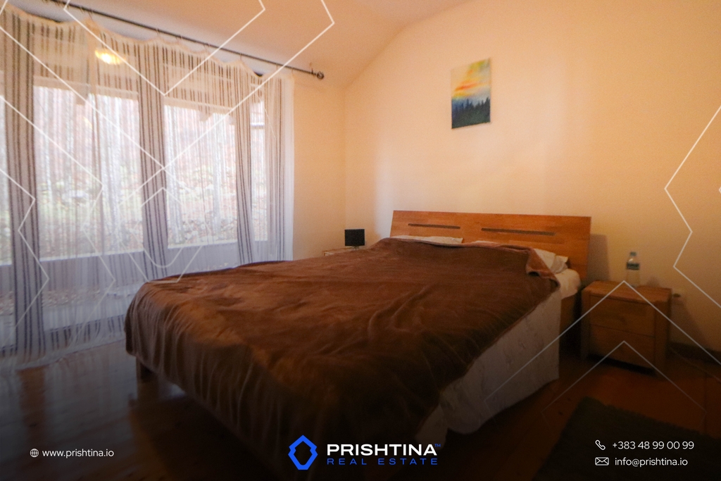 Villa in vendita 220m² a brezovicë