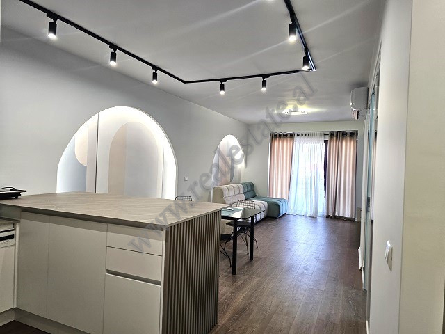 Apartamento de dois quartos para alugar perto da praça wilson, em Tirana, albânia (3)