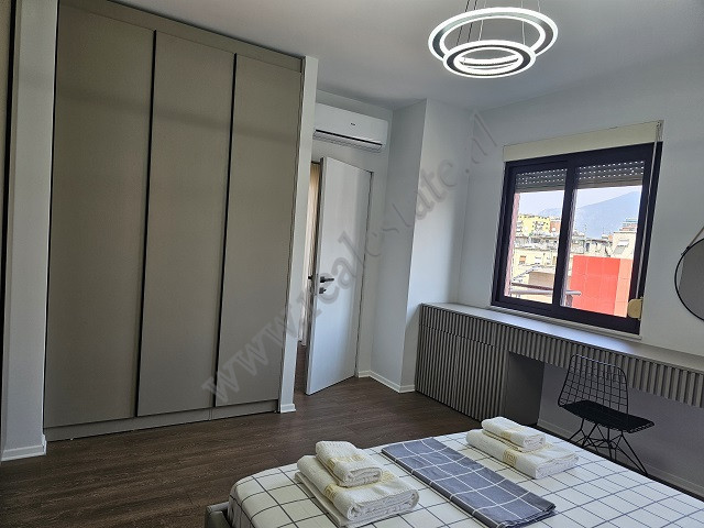 Apartamento de dois quartos para alugar perto da praça wilson, em Tirana, albânia (8)