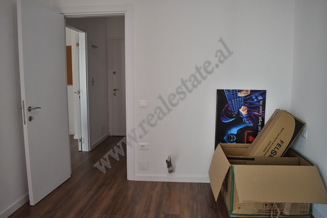Espacio de oficina en alquiler en el complejo arlis, farmacia 10, en Tirana, albania (5)