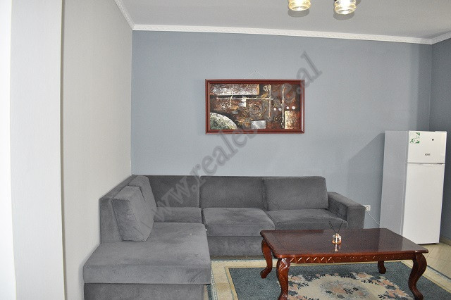 Apartamento de dos habitaciones en alquiler en la zona don bosko, en Tirana, albania (3)