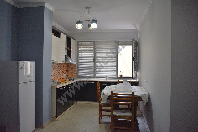 Apartamento de dos habitaciones en alquiler en la zona don bosko, en Tirana, albania (4)